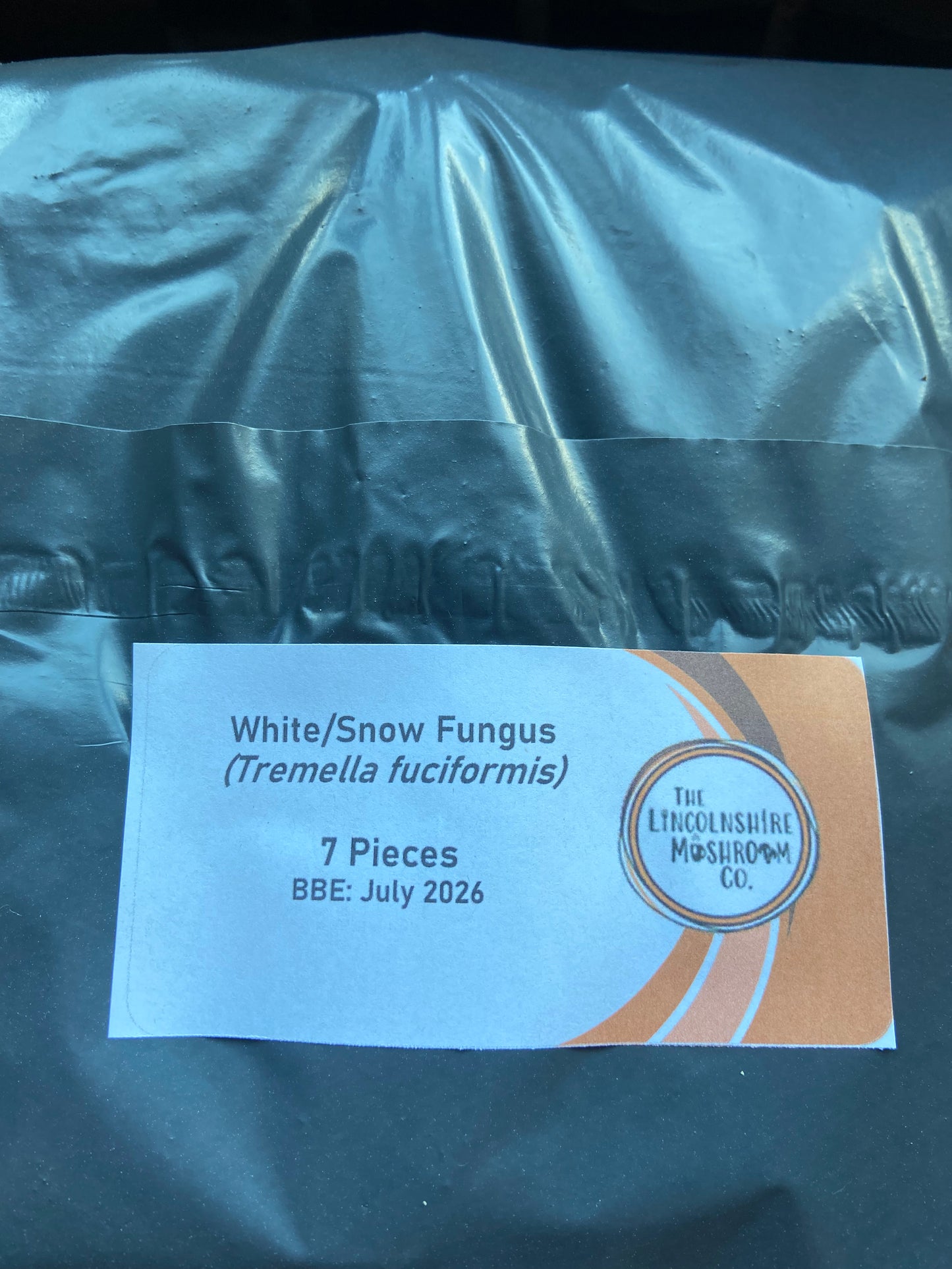 Whole Tremella White/ Snow Fungus (Tremella fuciformis)