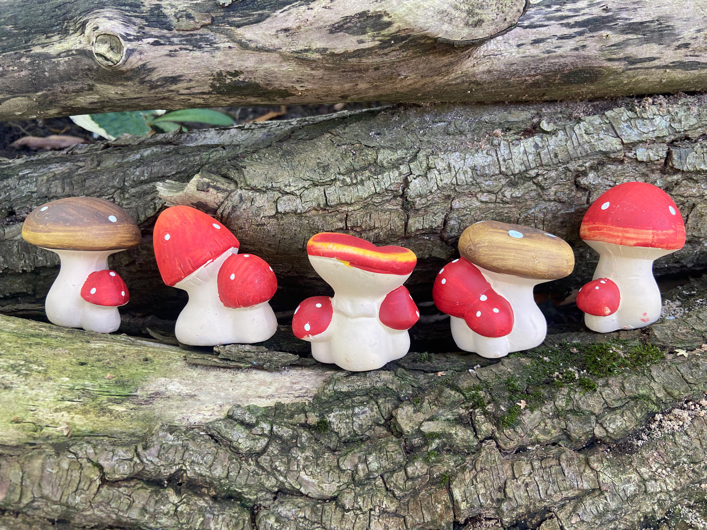 Set of 3 Medium Ceramic indoor/outdoor Mushroom Ornaments
