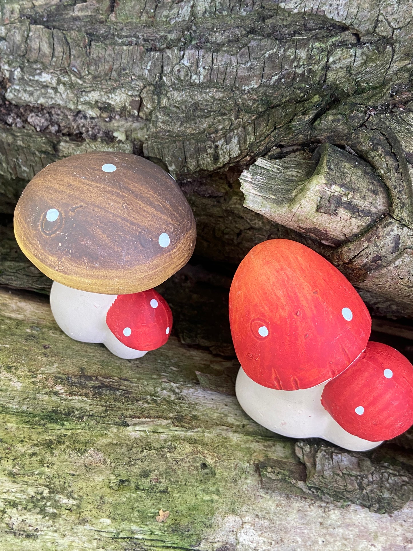 Set of 3 Medium Ceramic indoor/outdoor Mushroom Ornaments